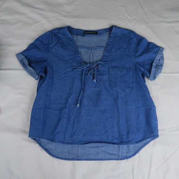 BRANDY MELVILLE DENIM TOP - Picture 2 of 7